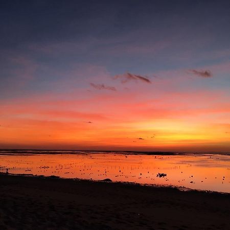 Berawa Beach Surfstay Canggu Eksteriør bilde